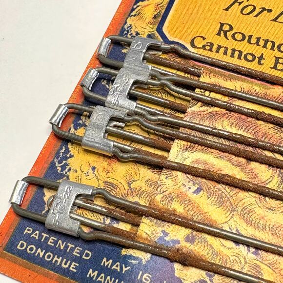 Antique/Vintage Set of 4 Flapper Hair Waver Clips 1922 Nell Brinkley on Card - Picture 4 of 10